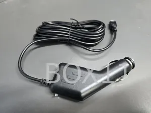 ���� ������� ������������� mini USB ��� ������������ 5V 2A